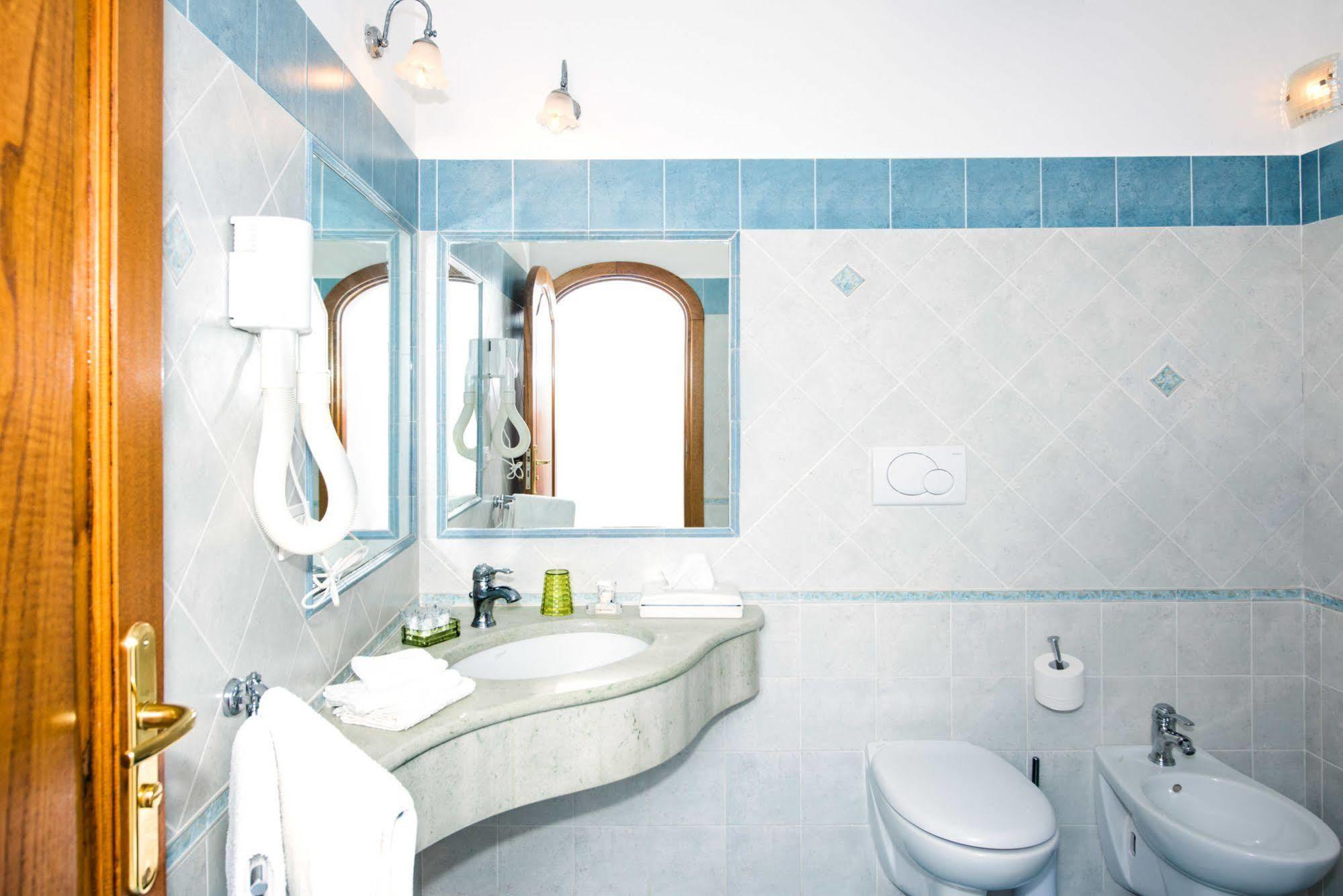 La Rosa Dei Venti Aparthotel Positano Ngoại thất bức ảnh